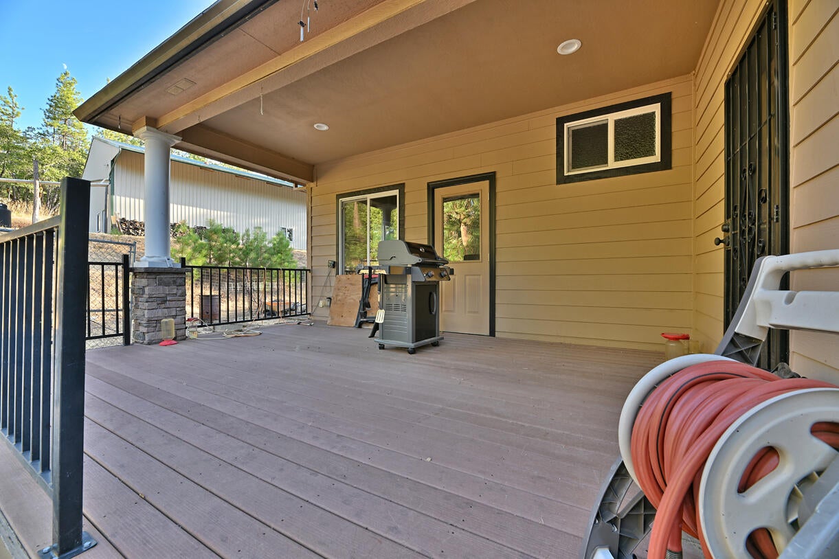 15900 Ramsey Road White City, OR 97503 - Photo 19 of 22 18 Deck Off Bedroom or Office
