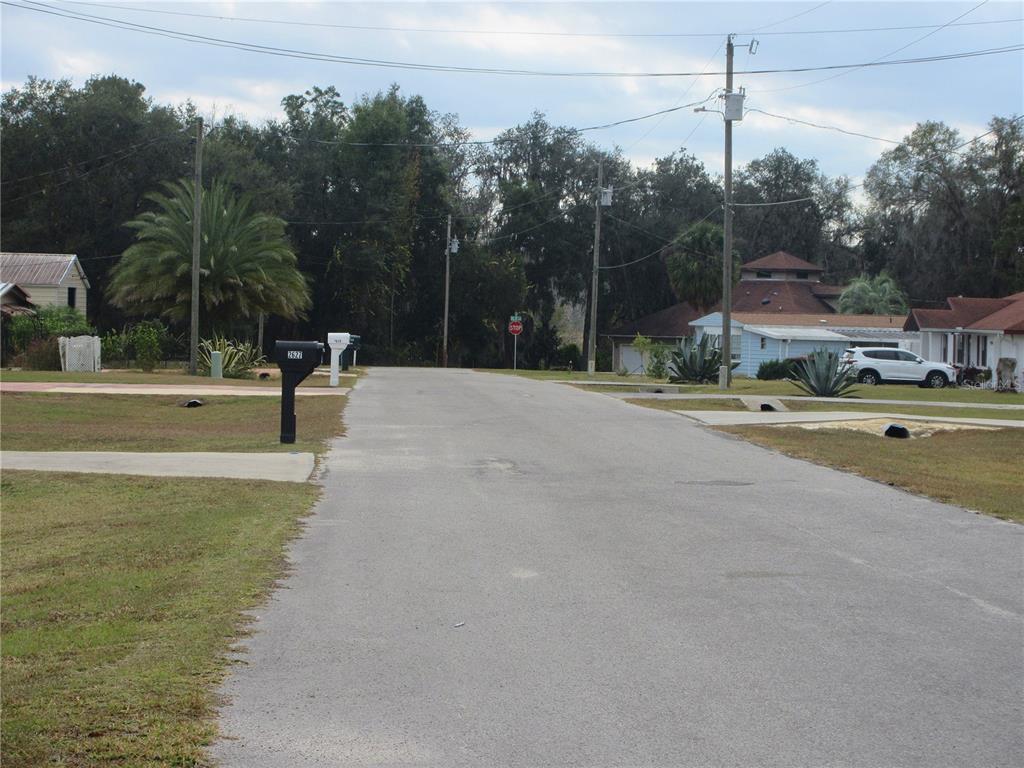 2601 Southeast 175th Terrace Road Silver Springs, FL 34488 - Photo 17 of 87