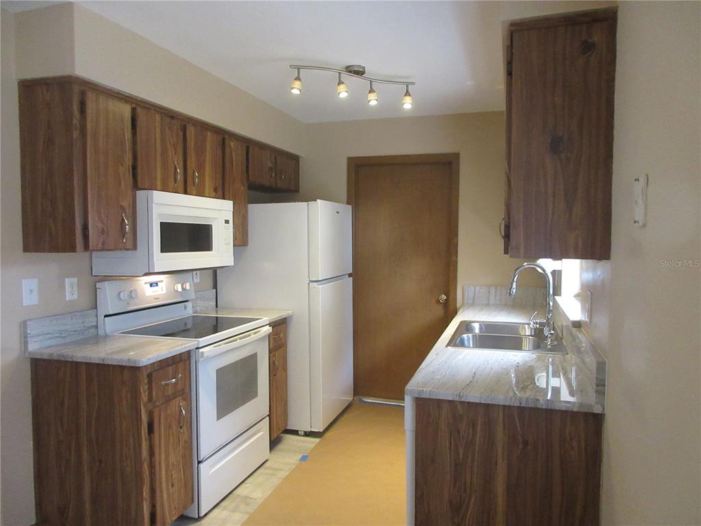 2601 Southeast 175th Terrace Road Silver Springs, FL 34488 - Photo 25 of 87