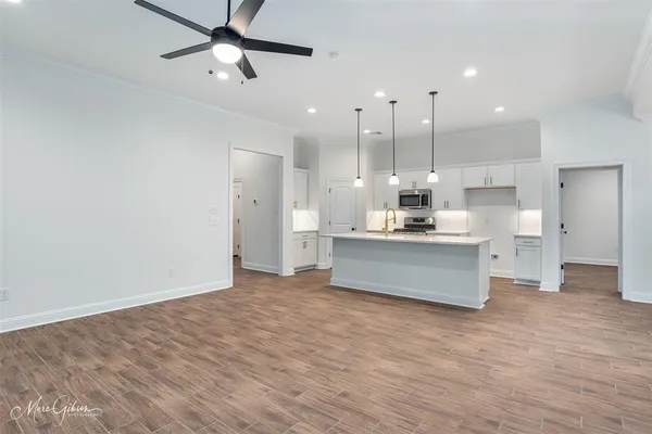 $2,300 | 732 Crozier Drive, Bossier City, LA 71111