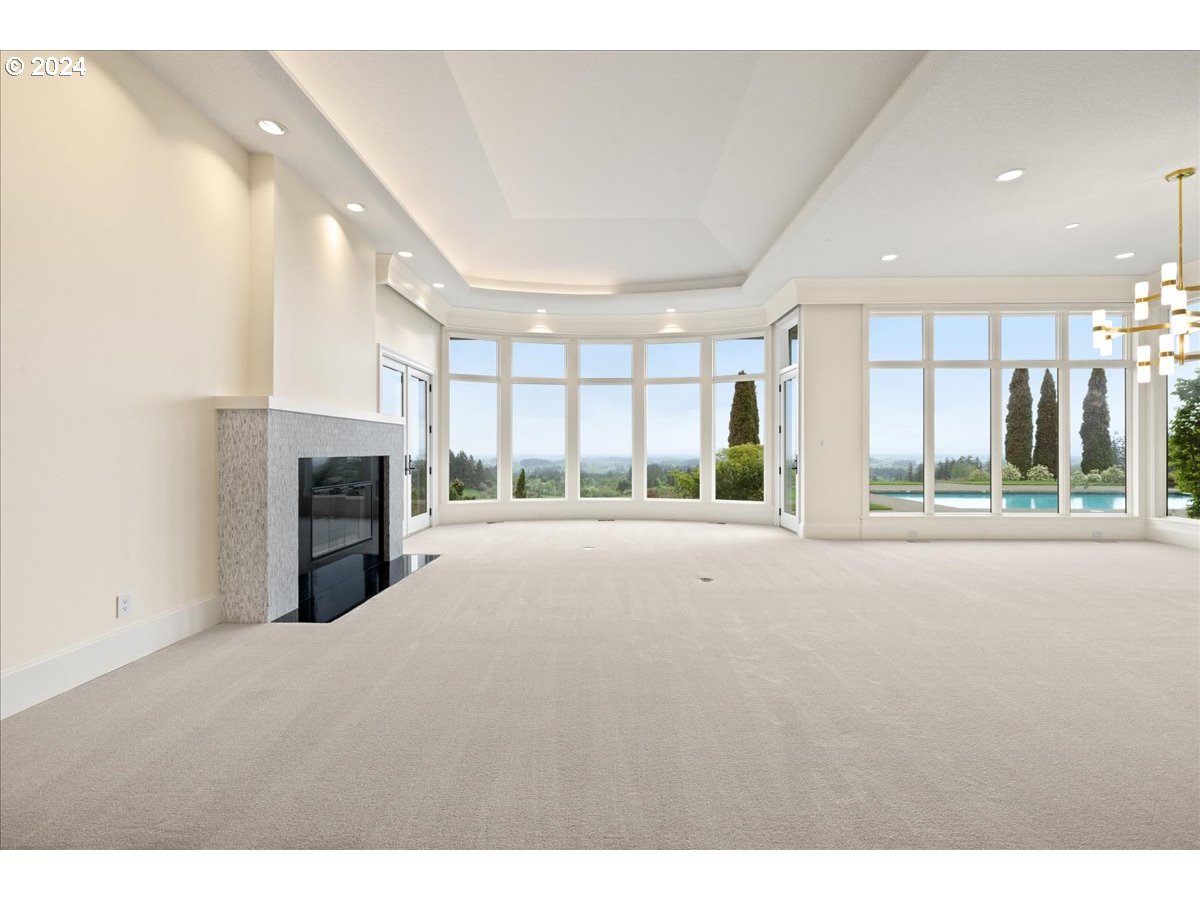 9430 Northwest Kaiser Road Portland, OR 97231 - Photo 12 of 48