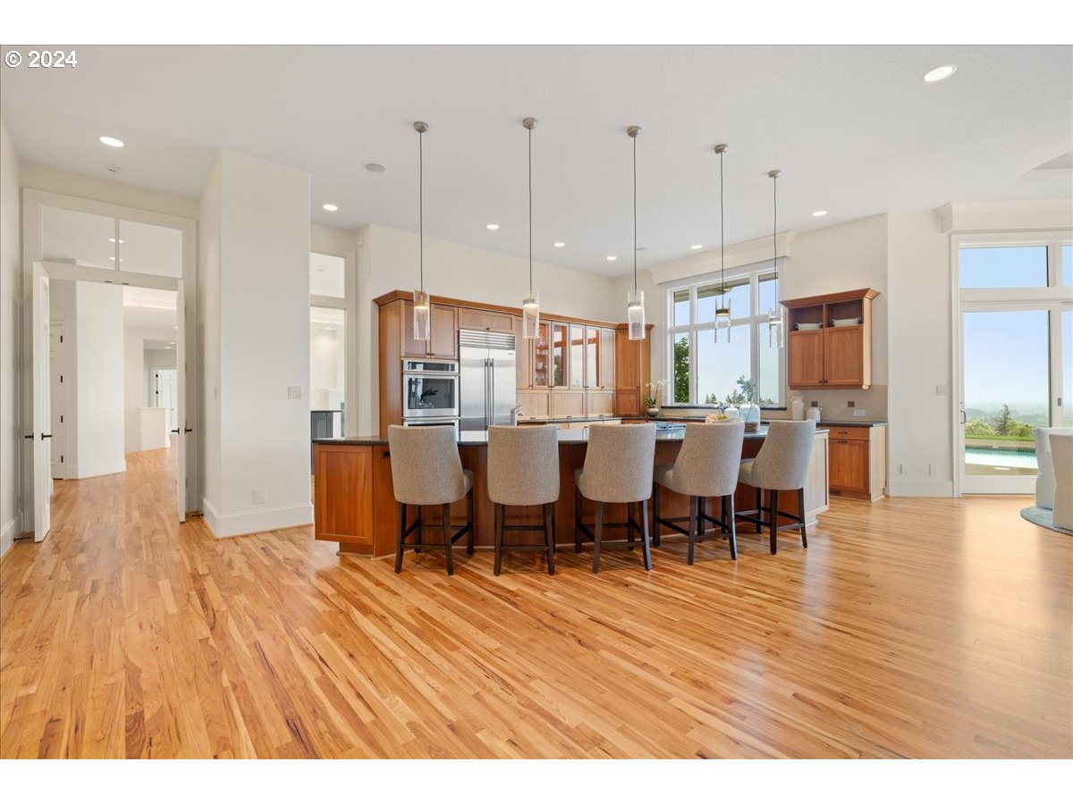 9430 Northwest Kaiser Road Portland, OR 97231 - Photo 19 of 48