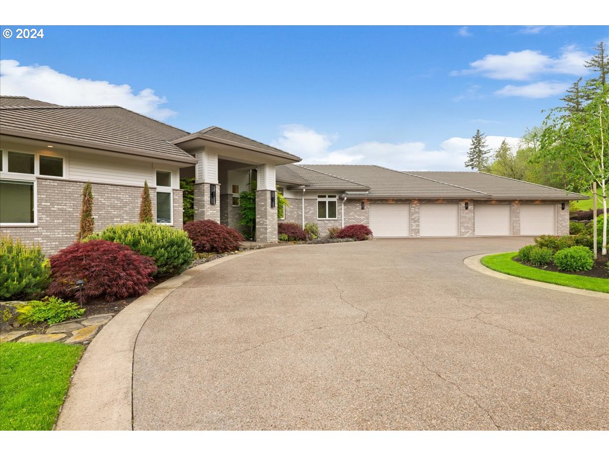 9430 Northwest Kaiser Road Portland, OR 97231 - Photo 7 of 48