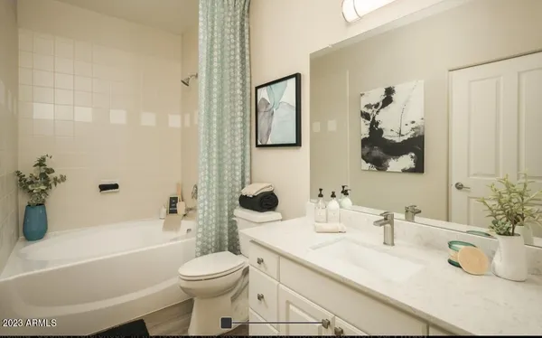 $1,380 | 2910 South Greenfield Road, Unit 1, Gilbert, AZ 85295