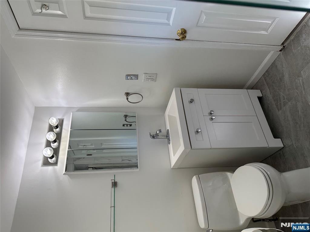 515 B Farview Street, Unit B Ridgewood, NJ 07450 - Photo 11 of 30