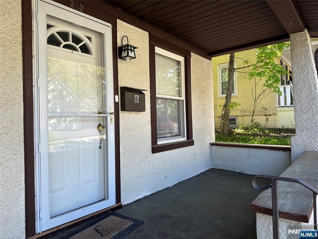 515 B Farview Street, Unit B Ridgewood, NJ 07450 - Photo 2 of 30