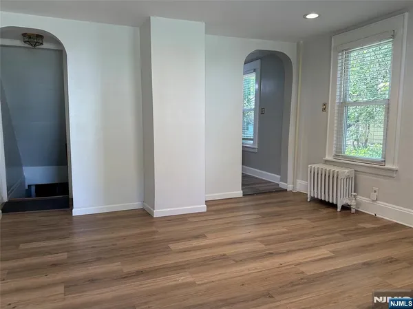 $3,000 | 515 B Farview Street, Unit B, Ridgewood, NJ 07450