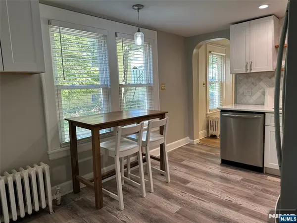 $3,000 | 515 B Farview Street, Unit B, Ridgewood, NJ 07450