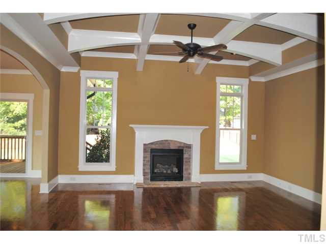 6503 Glendower Road Raleigh, NC 27613 - Photo 2 of 25 Den/Family/Great Room