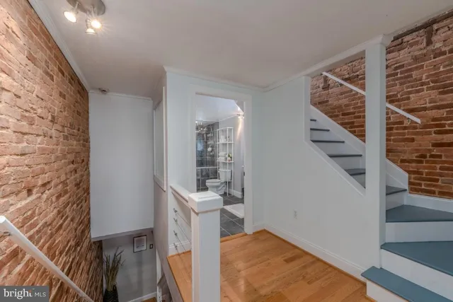 $2,700 | 2517 Fleet Street, Baltimore, MD 21224