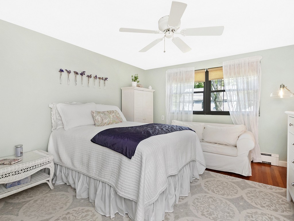 76 Renwick Road, Unit B Wakefield, MA 01880 - Photo 7 of 15 Gallery Image 7