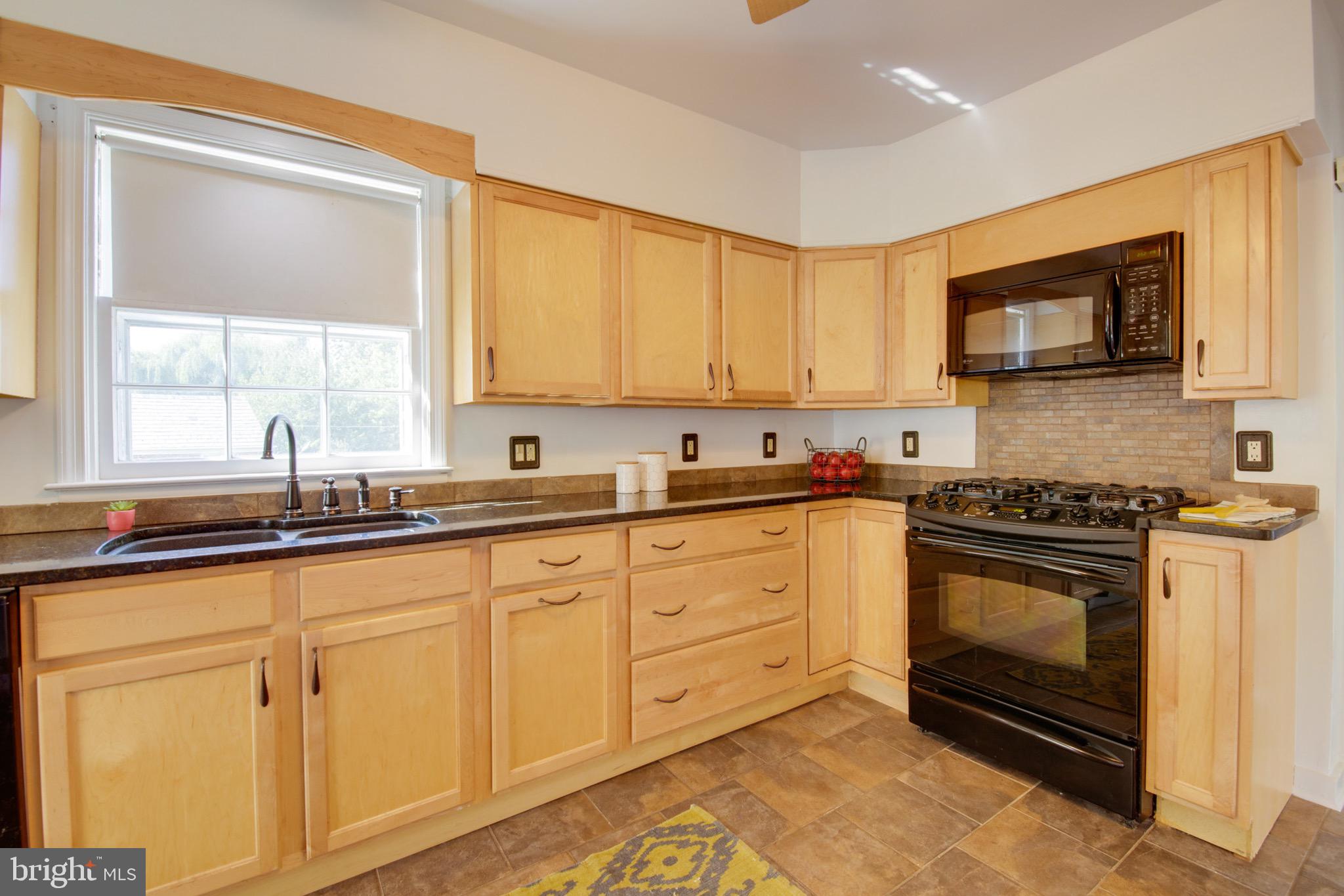 7106 York Road Baltimore, MD 21212 - Photo 17 of 34