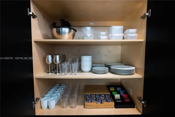 $1,190,000 | 58 Northwest 52nd Street, Miami, FL 33127