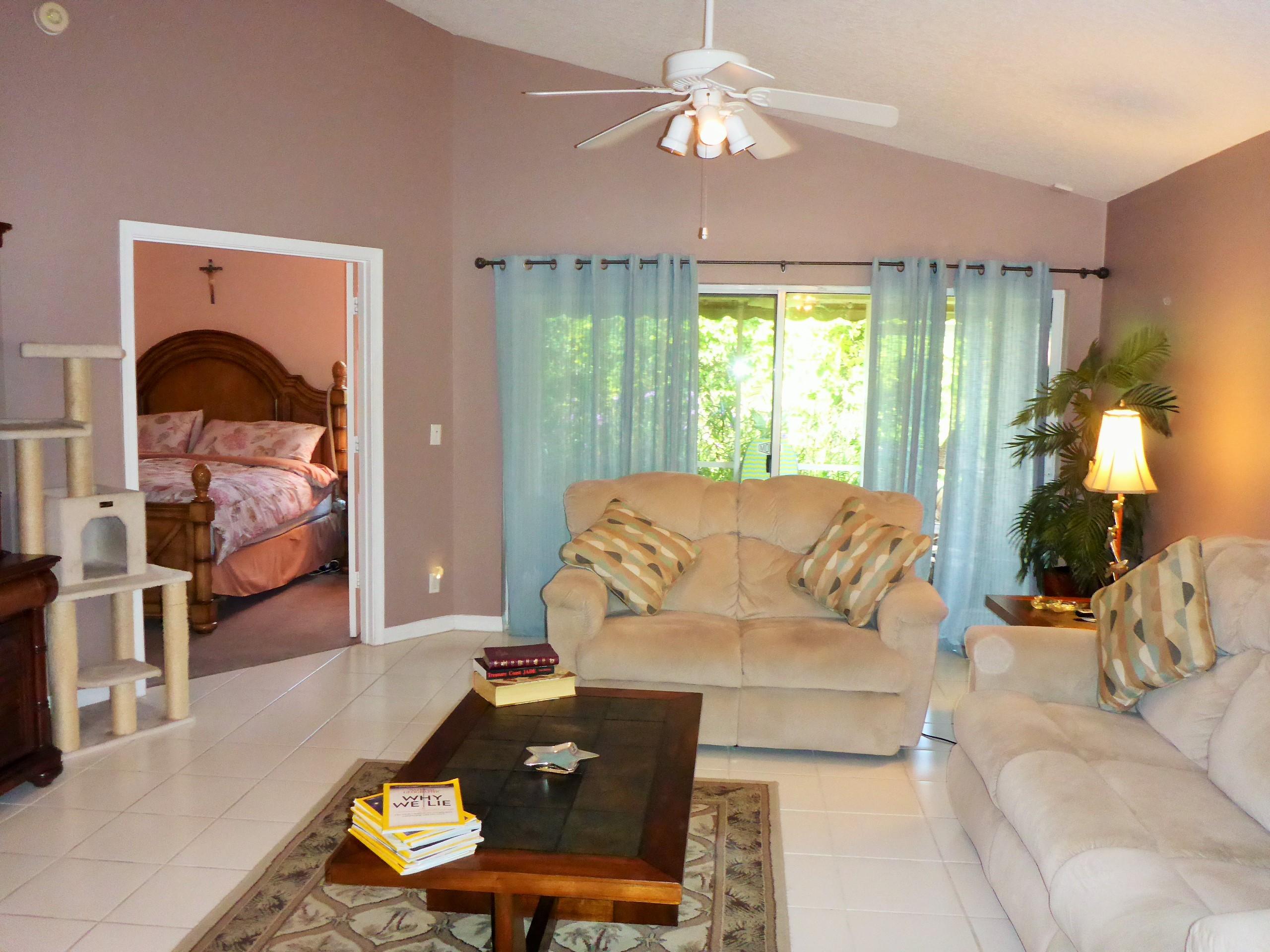 4009 Dorado Drive Riviera Beach, FL 33418 - Photo 8 of 50 P1020243