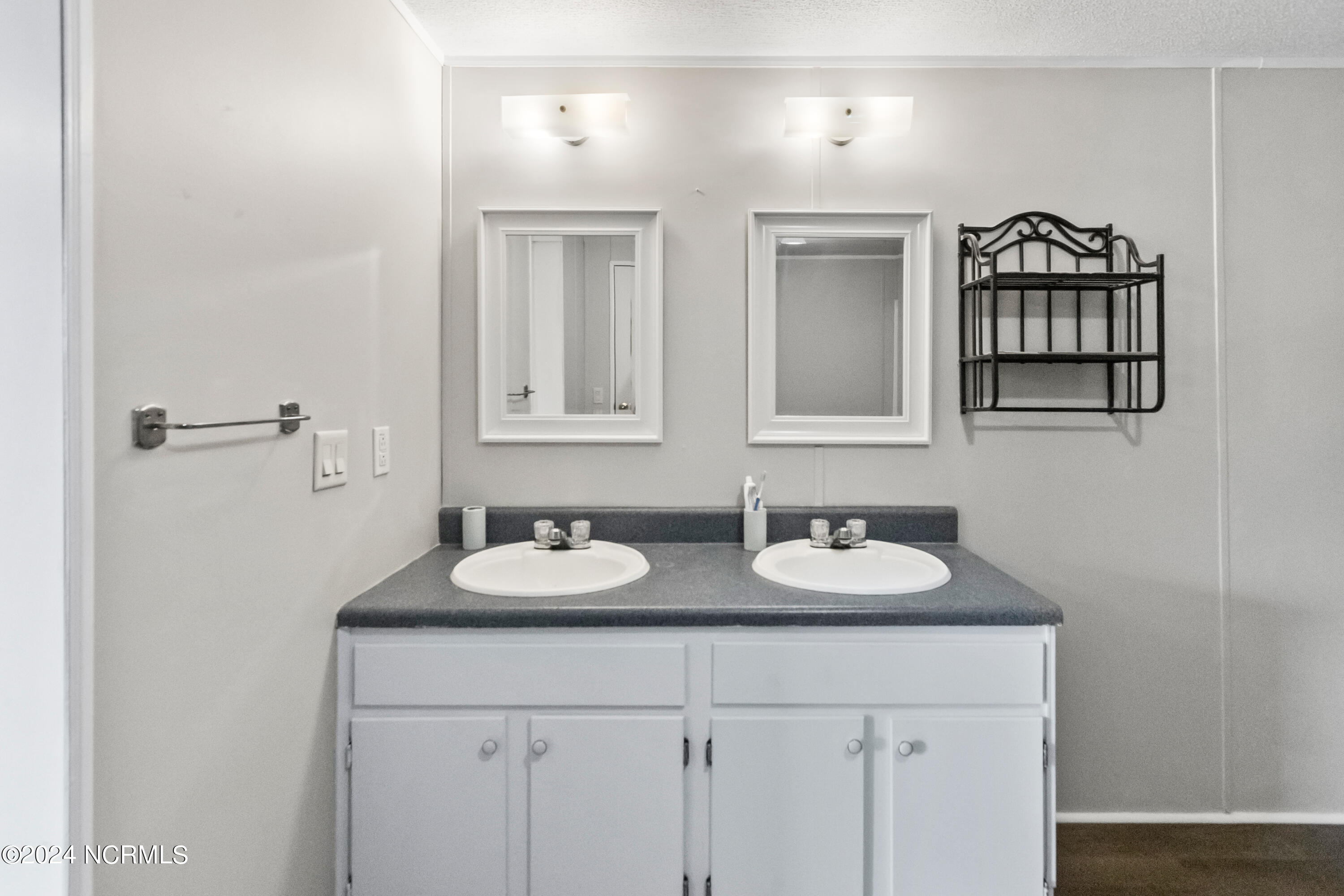 350 West Old Dover Road Dover, NC 28526 - Photo 21 of 37 8G4A3396