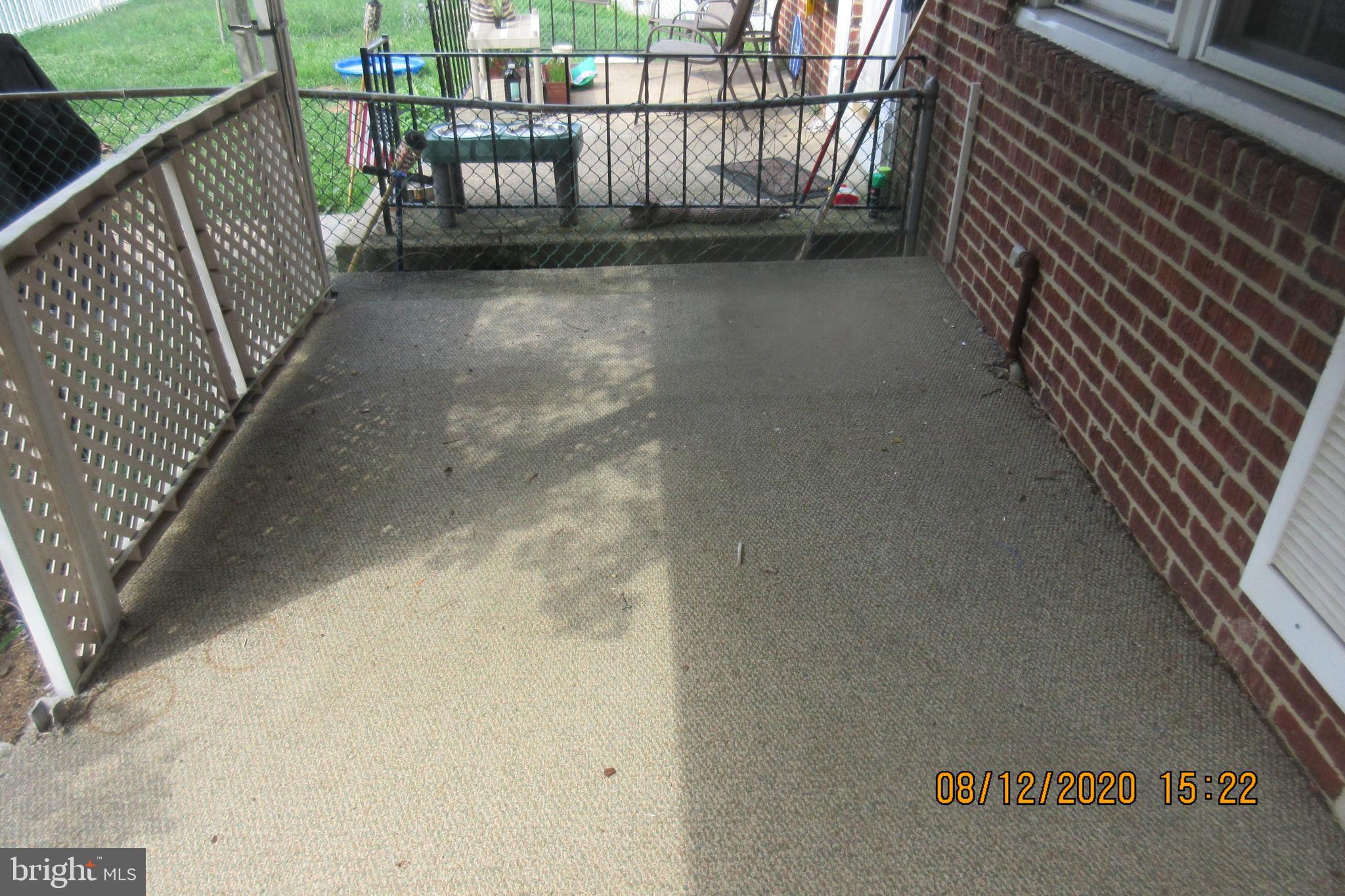 4449 Scotia Road Baltimore, MD 21227 - Photo 3 of 16 Rear Deck