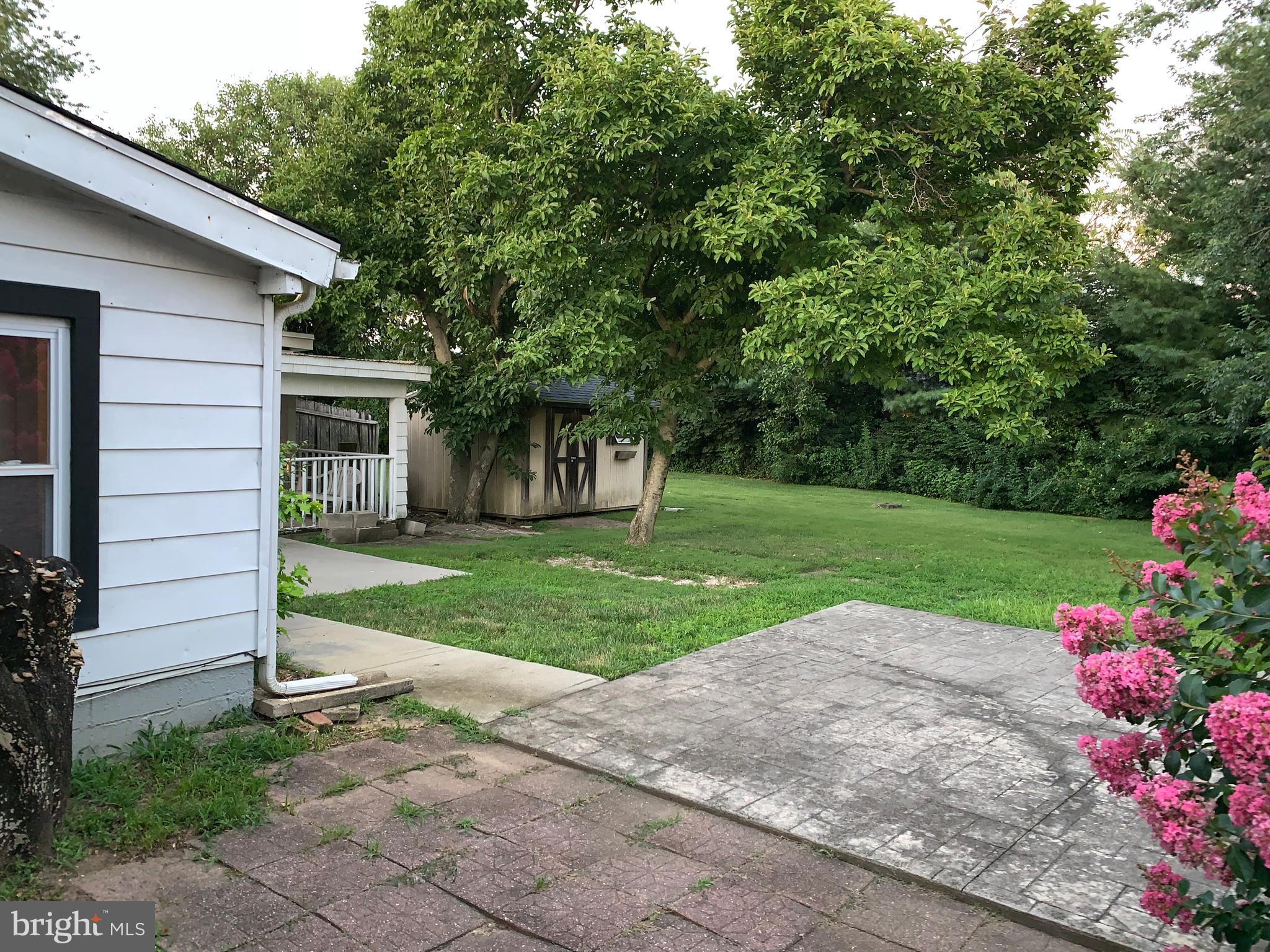 34 Lansdowne Road Burlington, NJ 08016 - Photo 22 of 24 Exterior Rear