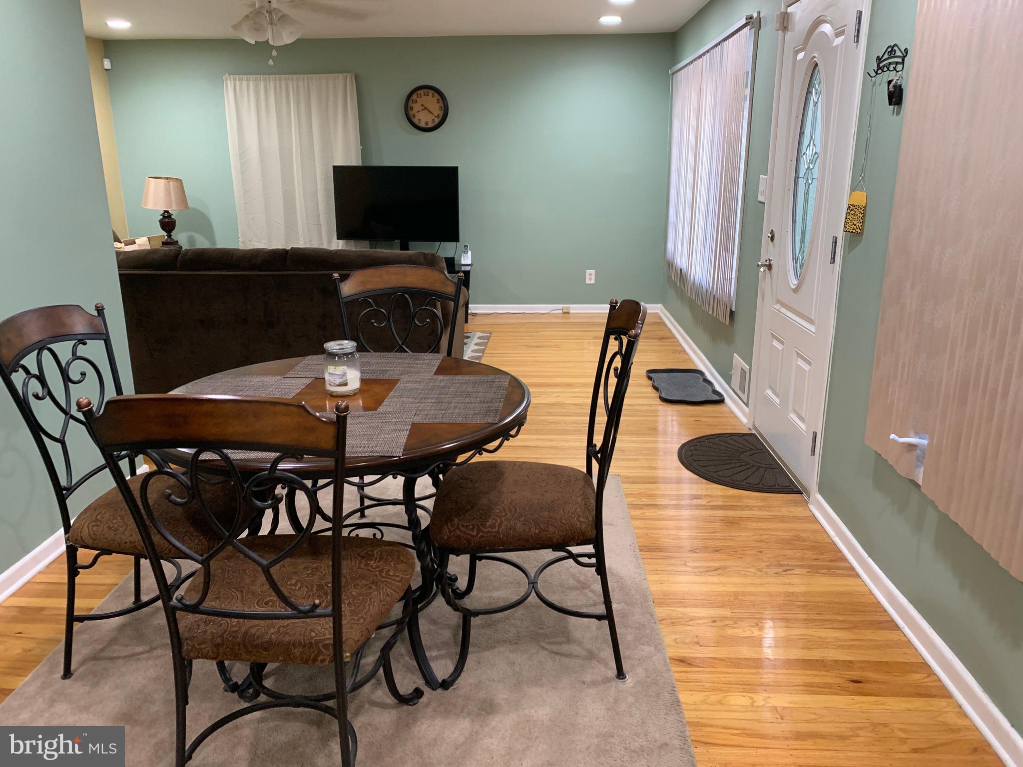 34 Lansdowne Road Burlington, NJ 08016 - Photo 4 of 24 Kitchen
