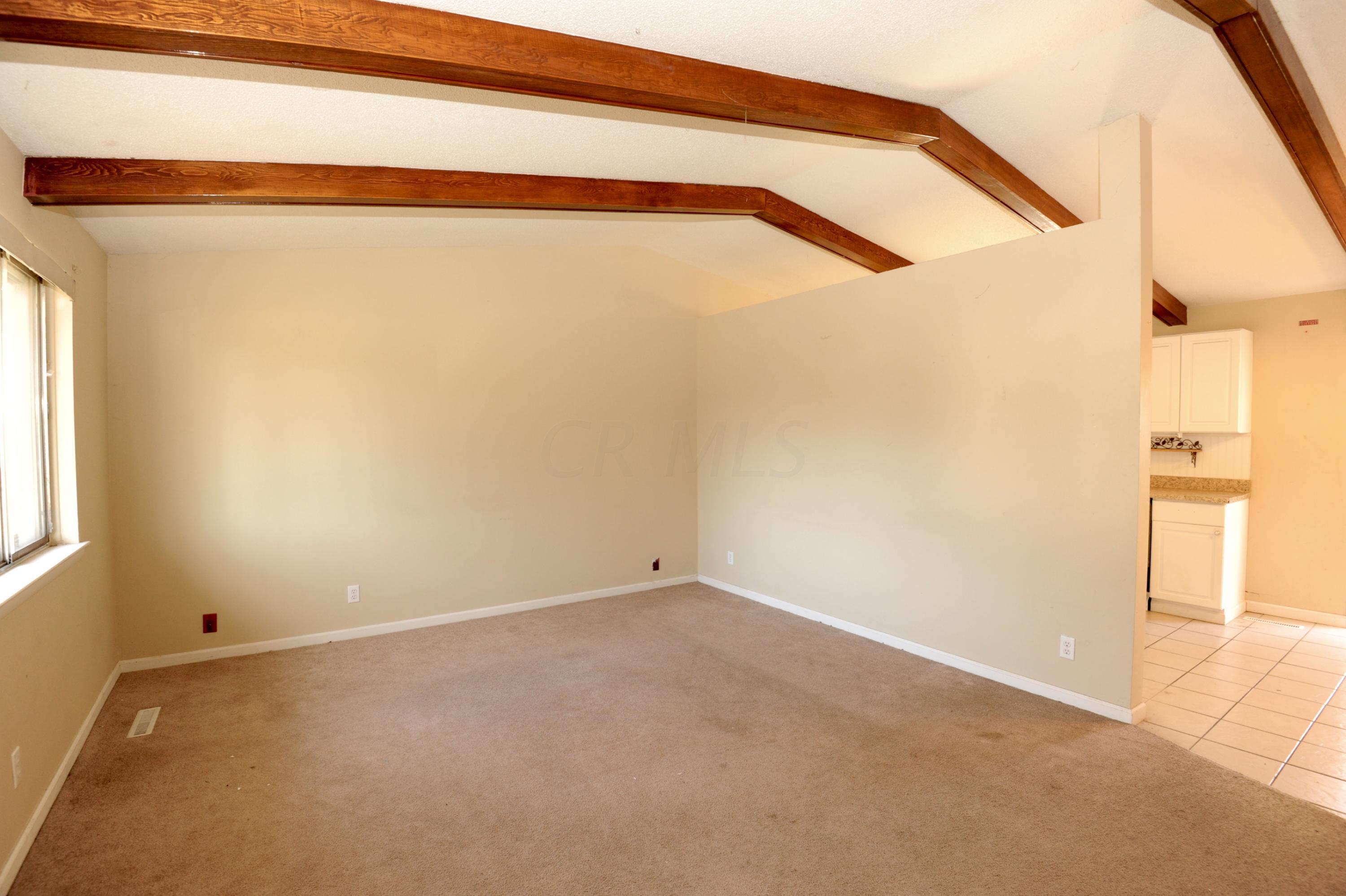 2664 Denmark Road Columbus, OH 43232 - Photo 5 of 22 Gallery Image 5