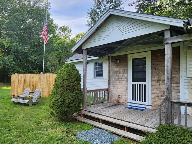 $1,428,000 | 791 Lamoine Beach Road, Lamoine, ME 04605