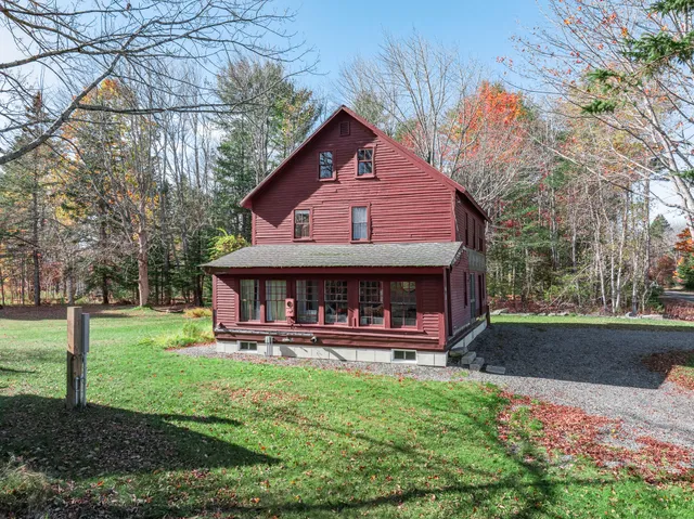 $1,428,000 | 791 Lamoine Beach Road, Lamoine, ME 04605