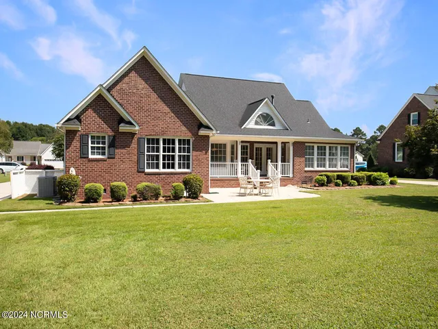 $388,000 | 107 Knottingham Court, Dunn, NC 28334