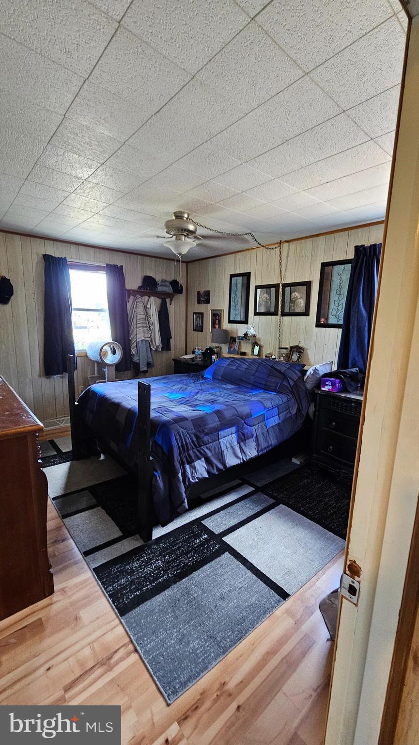 125 Colonial Road Edgewater Park, NJ 08010 - Photo 26 of 43 Bedroom 1