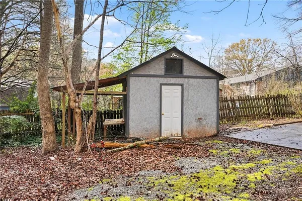 $300,000 | 1590 Colonial S Drive Southwest, Conyers, GA 30094