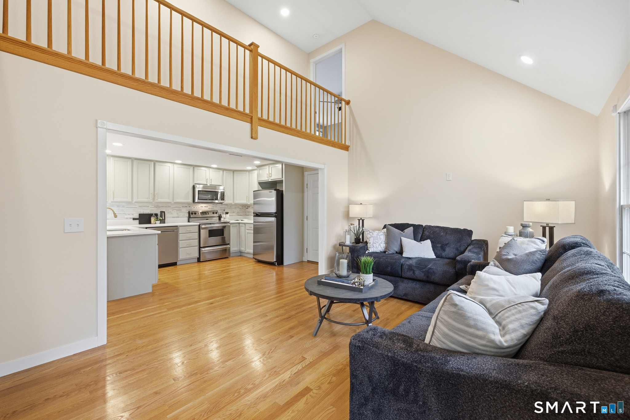 20 Abbe Road Enfield, CT 06082 - Photo 3 of 40