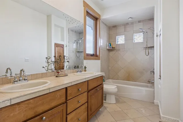 a picture of a room with wall painting