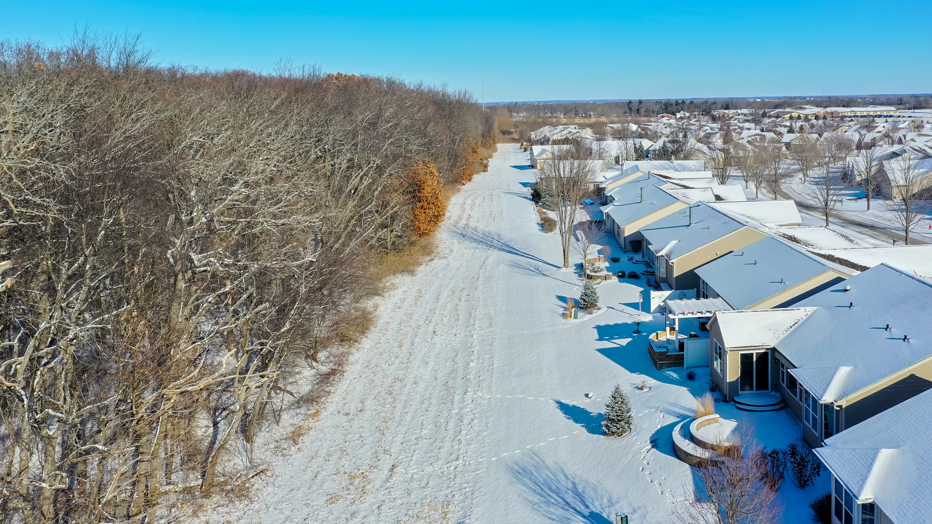 11833 Ludbury Ridge Huntley, IL 60142 - Photo 33 of 34 Gallery Image 33