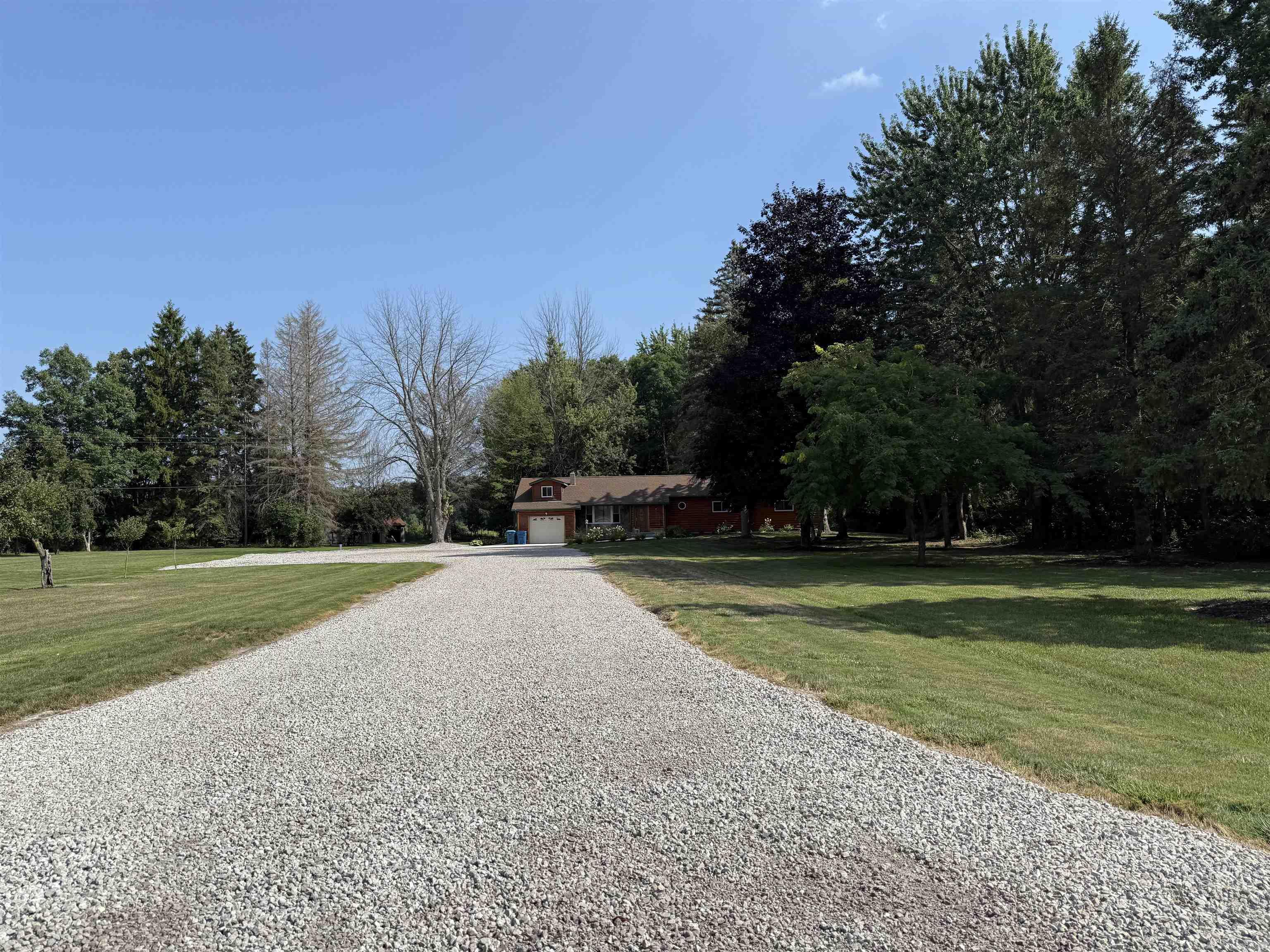 3067 West Huron Road Standish, MI 48658 - Photo 6 of 41