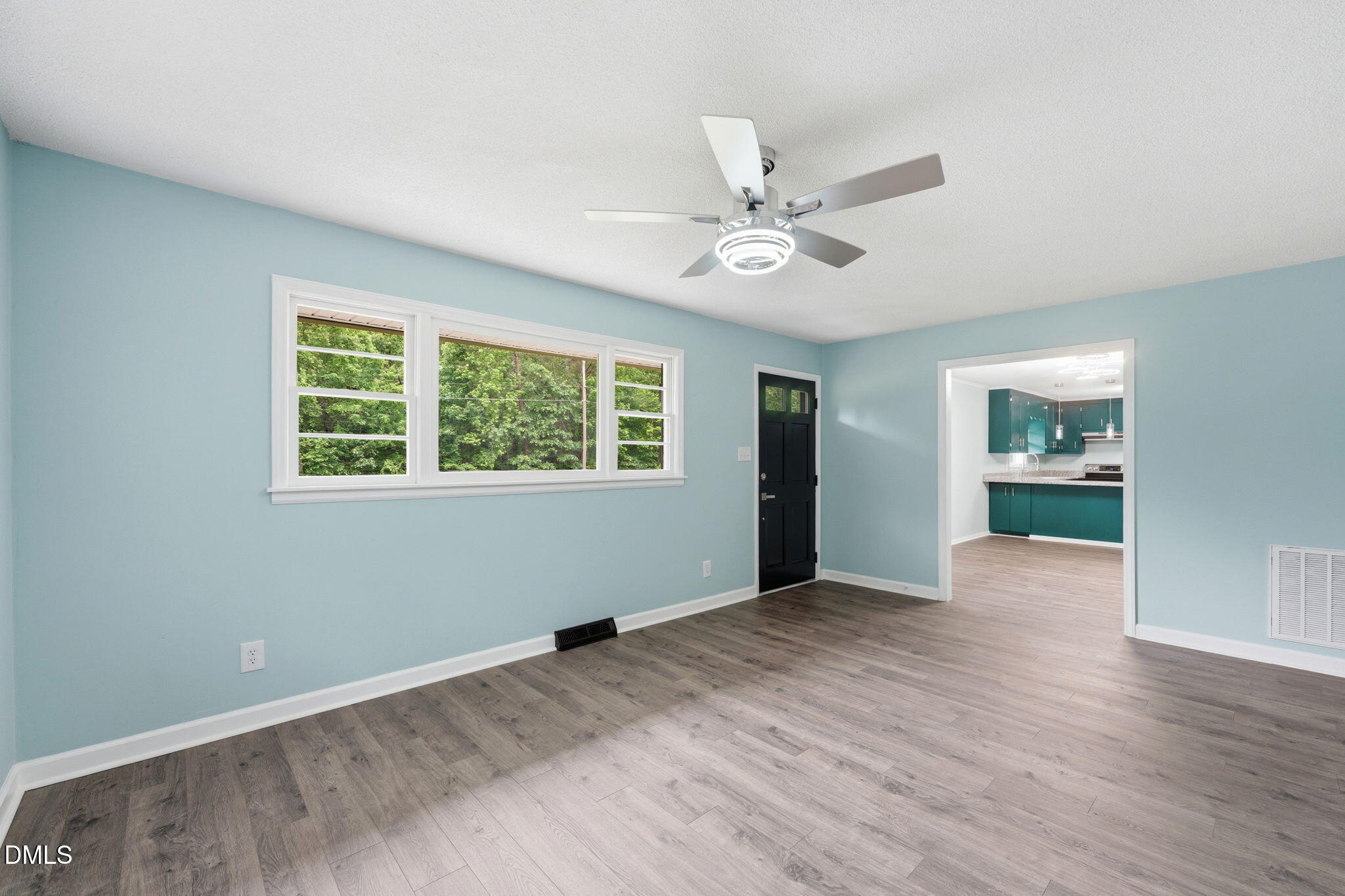633 Atwater Road Burlington, NC 27217 - Photo 17 of 30 LR2