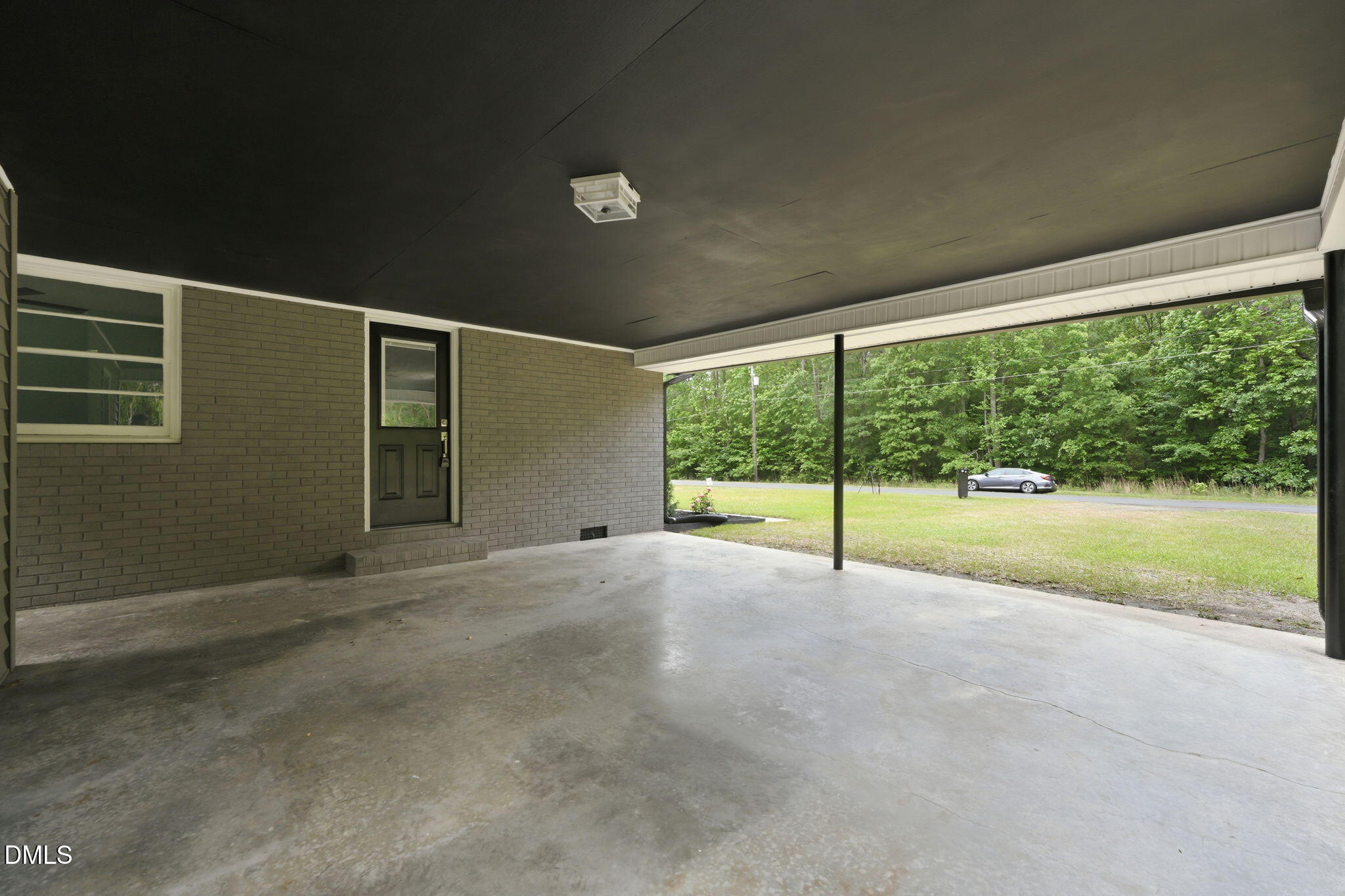 633 Atwater Road Burlington, NC 27217 - Photo 5 of 30 CARPORT2