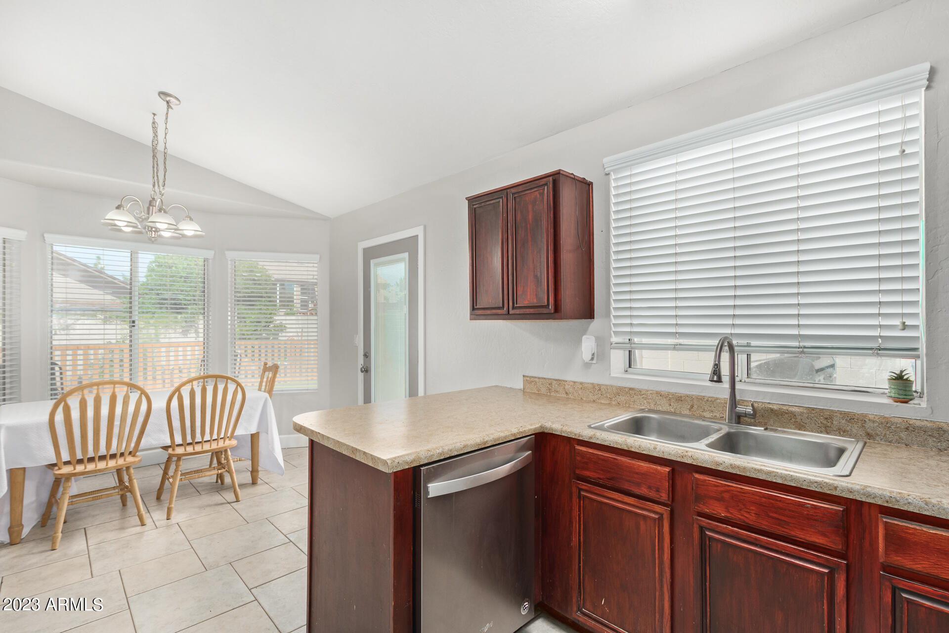 3755 East Broadway Road, Unit 60 Mesa, AZ 85206 - Photo 16 of 32 19 - Broadway