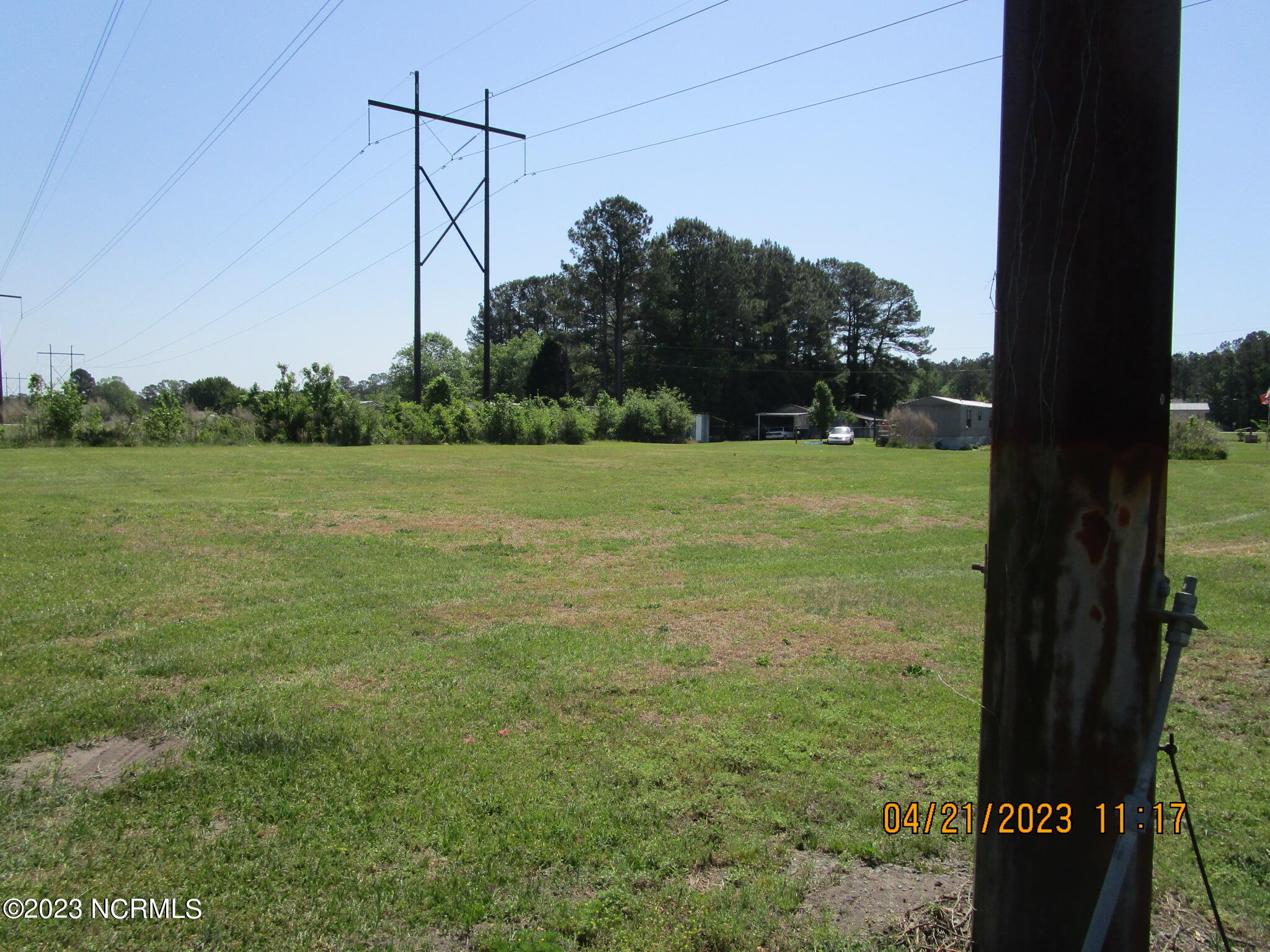 852 Randy Road Kinston, NC 28504 - Photo 15 of 17 852 Randy Rd. 4-21-2023 (15)