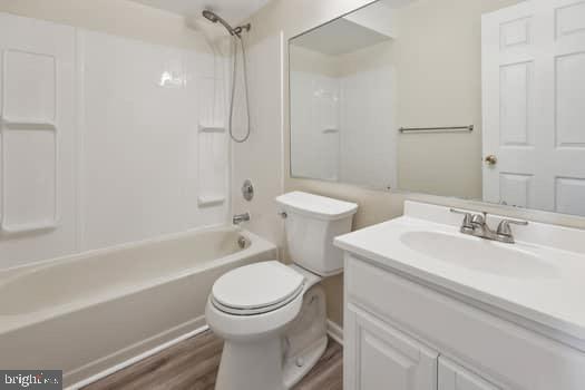 106 Lassen Court, Unit 5 Princeton, NJ 08540 - Photo 12 of 19 a bathroom with a sink toilet vanity and shower