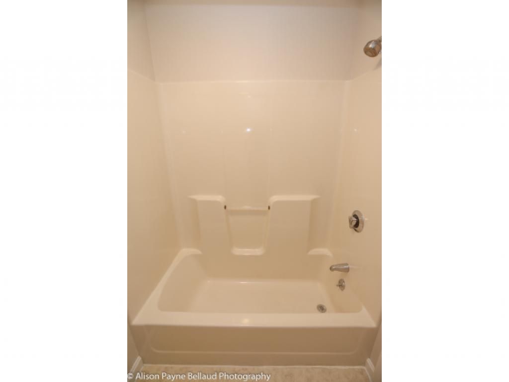 69 Wellington Hill Road, Unit 69 Manchester, NH 03104 - Photo 20 of 24 Gallery Image 20