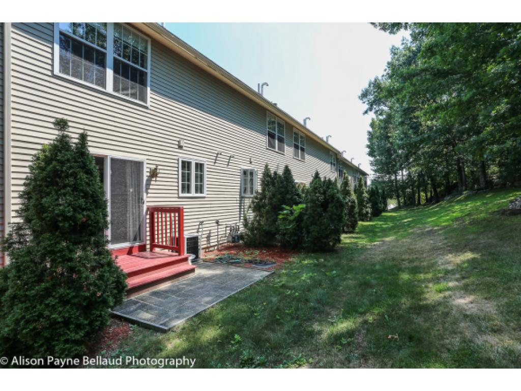 69 Wellington Hill Road, Unit 69 Manchester, NH 03104 - Photo 4 of 24 Gallery Image 4
