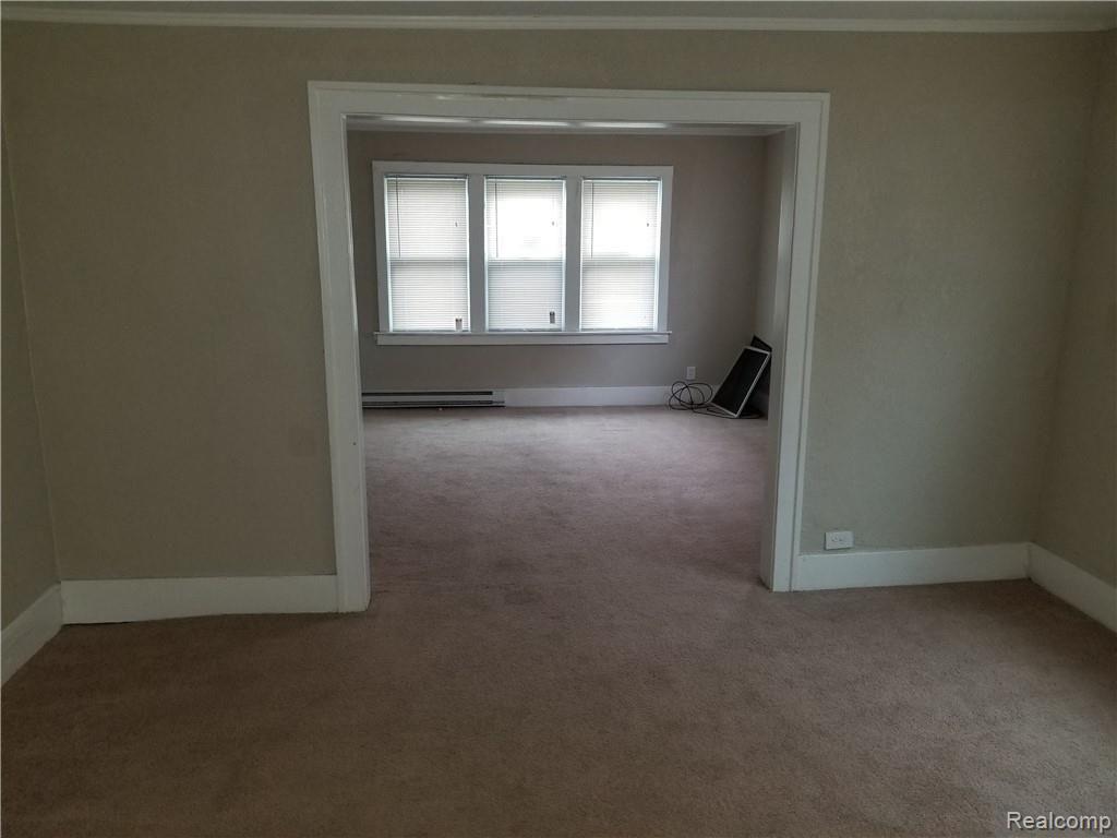 8032 Stephens Road Warren, MI 48089 - Photo 10 of 39 20180925_133426.jpg