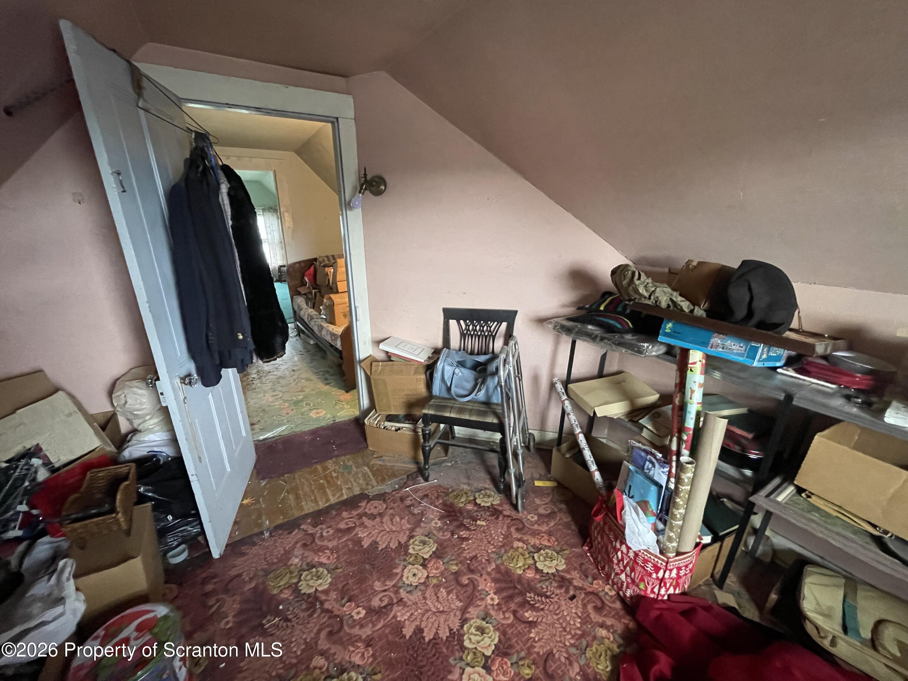 1625 Myrtle Street Scranton, PA 18510 - Photo 29 of 35 Third floor
