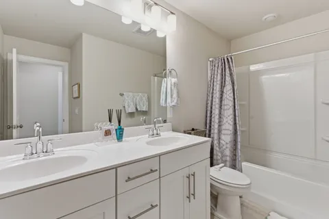$490,000 | 3604 Four Leaf Way, Antioch, TN 37013