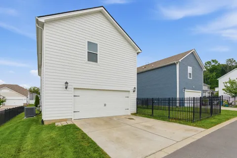 $490,000 | 3604 Four Leaf Way, Antioch, TN 37013