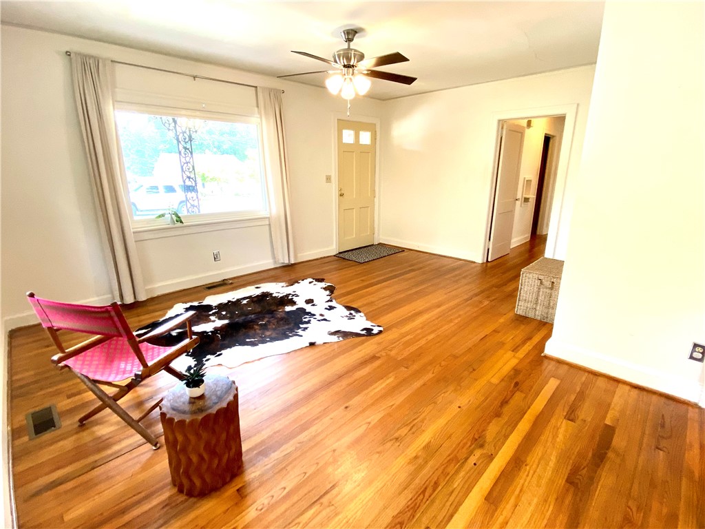 2709 Lane Avenue Anderson, SC 29621 - Photo 3 of 28