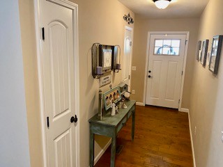 5006 Jimmie Neal Road Baxter, TN 38544 - Photo 20 of 22 a view of a hallway with wooden floor