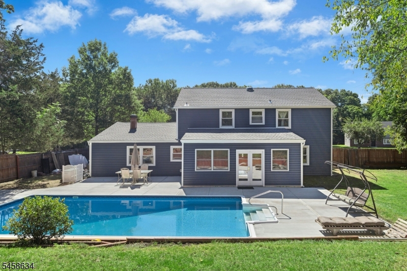 14 Tunnell Road Somerset, NJ 08873 - Photo 4 of 33 Gallery Image 4
