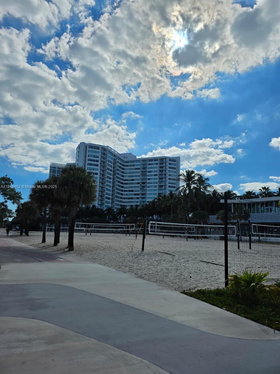 7440 Harding Avenue, Unit 204 Miami Beach, FL 33141 - Photo 32 of 37 a view of a terrace