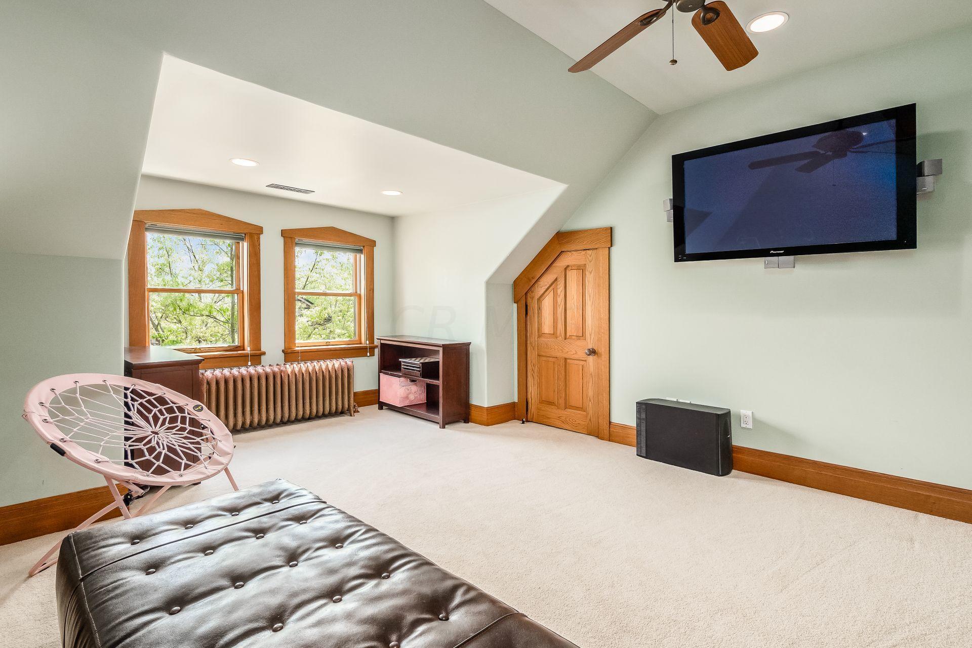 1056 Bryden Road Columbus, OH 43205 - Photo 44 of 77