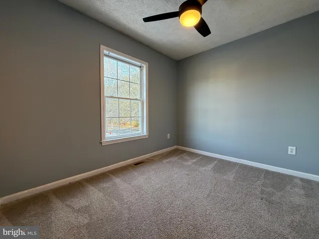 $1,945 | 10500 Boxmeer Court, Fredericksburg, VA 22408