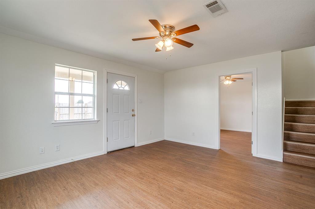 160 Blue Ridge Drive Weatherford, TX 76088 - Photo 4 of 20